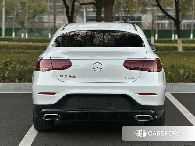 Mercedes-Benz GLC 2023 Белый из Китая, фото 3