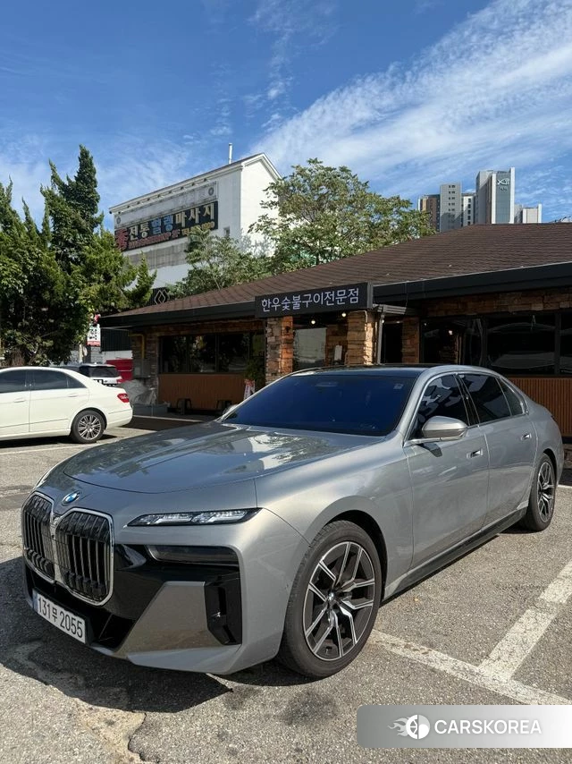BMW 7 Series (G70) id 4980005 из Кореи 13