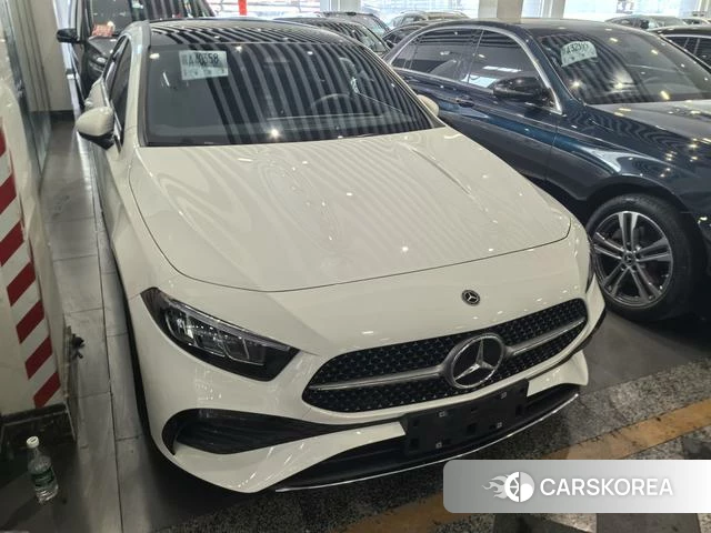 Mercedes-Benz A-Class 2023 Белый из Китая, фото 3