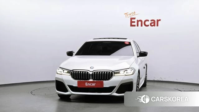 BMW 5 Series (G30) id 5026938 из Кореи 13