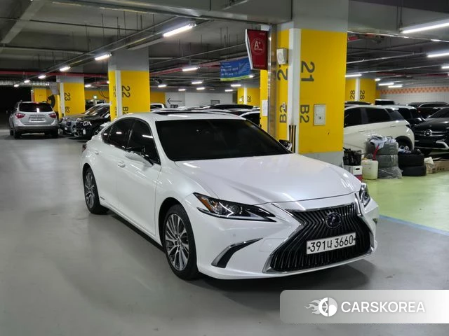 Lexus ES300h 7th generation id 5017772 из Кореи 13