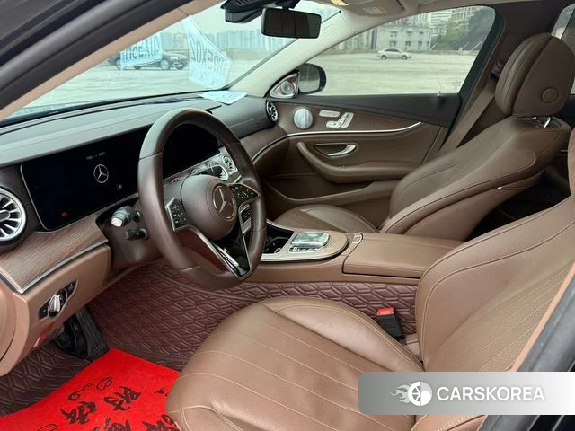 Mercedes-Benz E-Class 2023 Черный из Китая, фото 3
