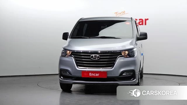 Hyundai The New Grand Starex id 4712472 из Кореи 13