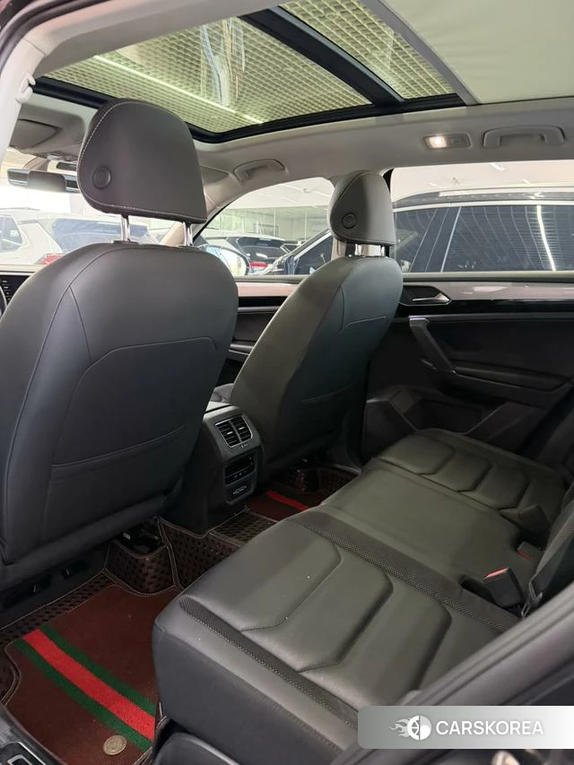 Volkswagen Tayron 2021 Черный из Китая, фото 5