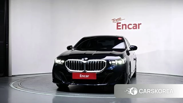 BMW 5 Series (G60) id 5045913 из Кореи 23