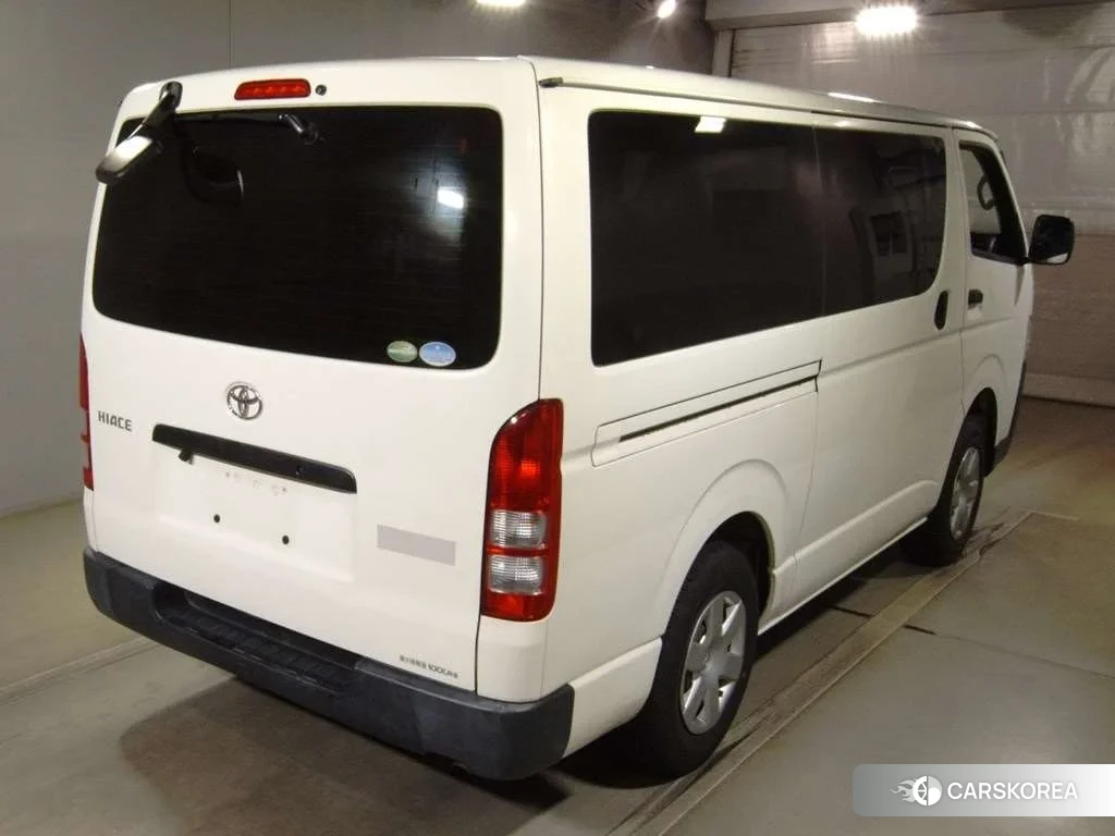 Toyota HiAce Van 2018 из Японии, фото 3