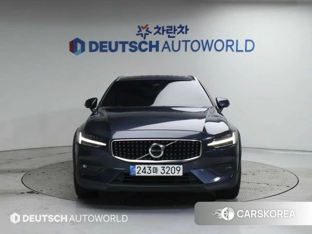 Volvo V60 Cross-Country 2nd Generation id 5002599 из Кореи 13