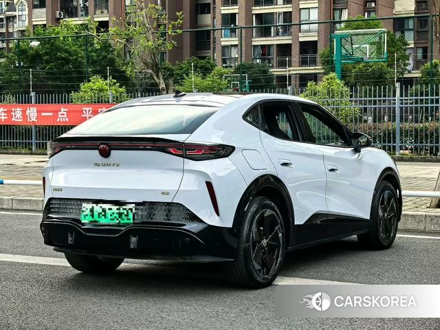Volkswagen ID. UNYX 2025 Белый из Китая, фото 3