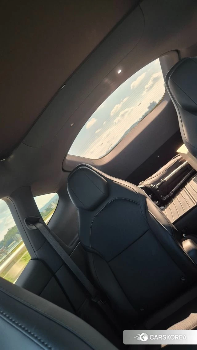 Tesla Model Y 2026 Серый из Кореи, фото 3