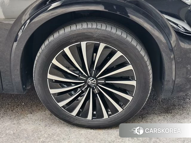 Volkswagen Viloran 2024 Черный из Китая, фото 3