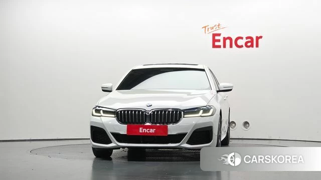 BMW 5 Series (G30) id 4996261 из Кореи 23