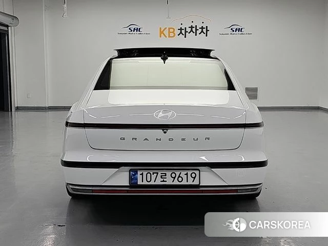 Hyundai Grandeur (GN7) id 5012054 из Кореи 11