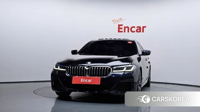 BMW 5 Series (G30) id 5034819 из Кореи 13