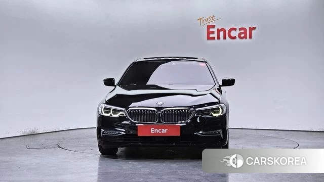 BMW 5 Series (G30) id 5014004 из Кореи 13