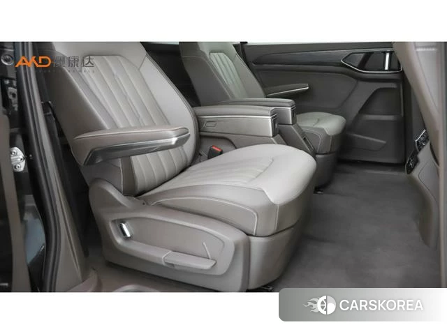 Volkswagen Viloran 2024 Черный из Китая, фото 4