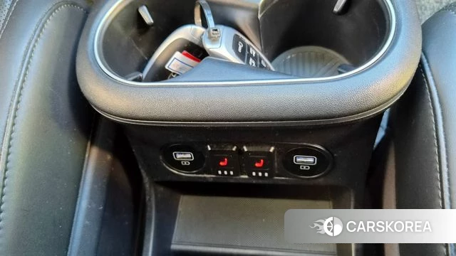 Hyundai Ionic 5 id 4974345 из Кореи 13