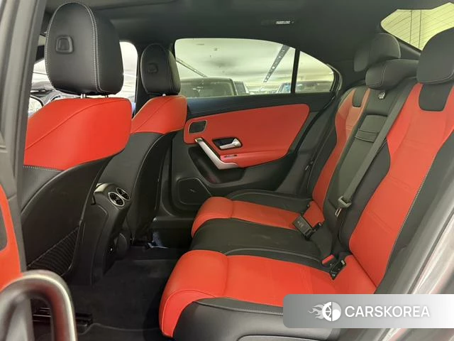 Mercedes-Benz AMG A-Class 2025 Серебристо-серый из Китая, фото 5
