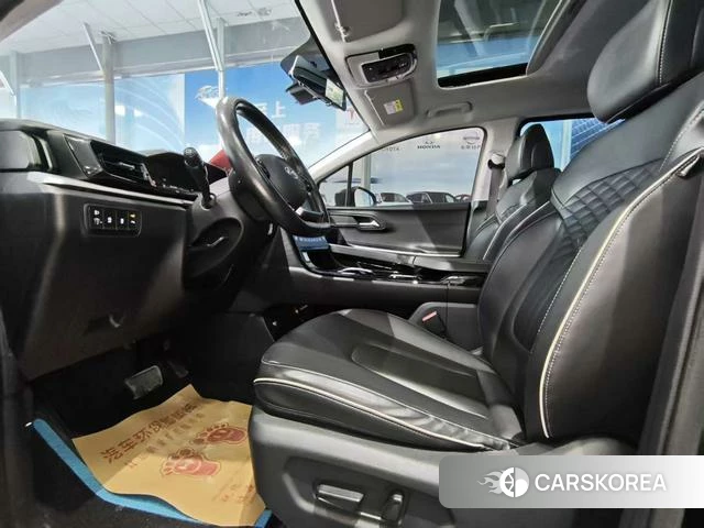 Hyundai Custo 2022 Коричневый из Китая, фото 3