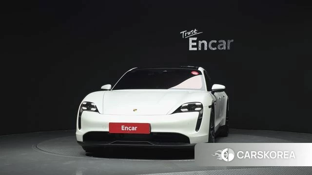 Porsche Taycan id 4958738 из Кореи 23