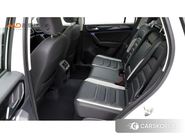 Volkswagen Tayron 2021 Белый из Китая, фото 3