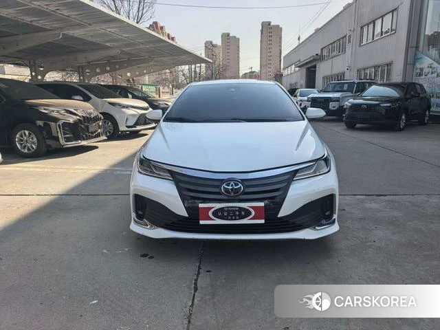 Toyota Allion 2021 Белый из Китая, фото 3