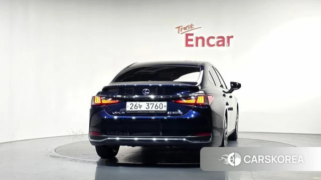 Lexus ES300h 7th generation id 4967383 из Кореи 23