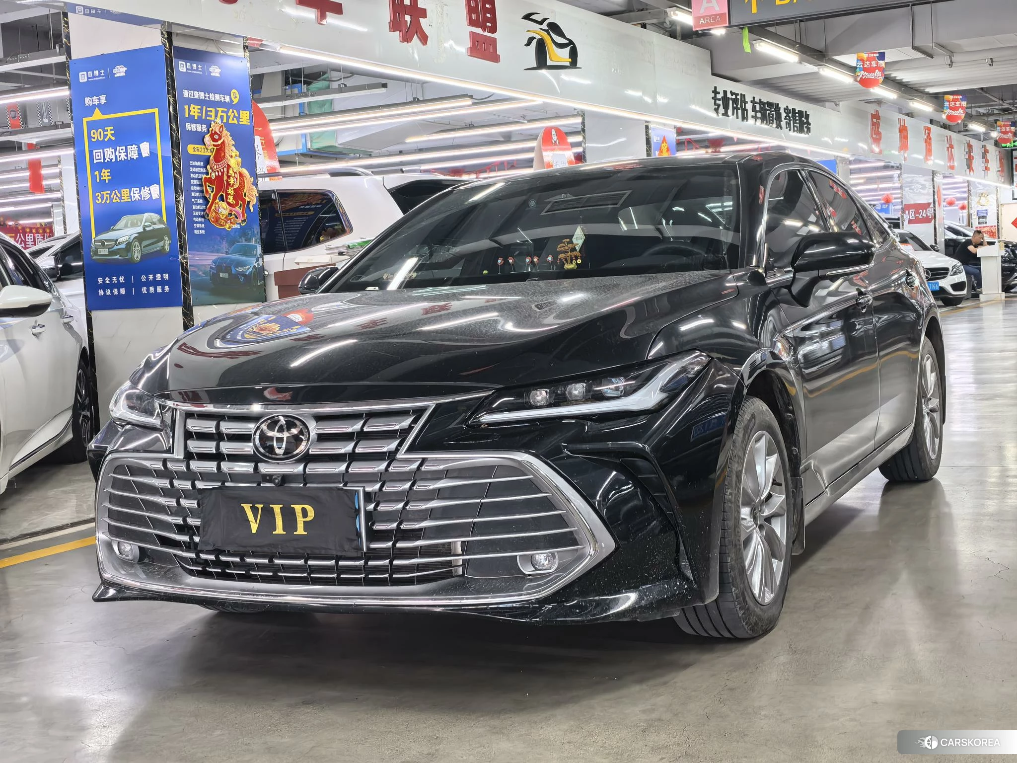 Toyota Avalon 2024 Черный из Китая, фото 4