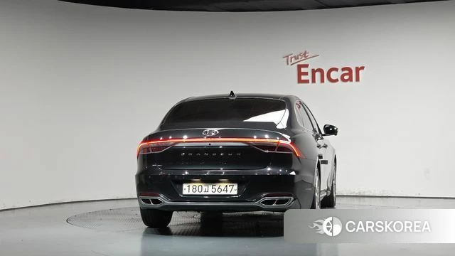 Hyundai The New Grandeur IG Hybrid id 5041388 из Кореи 23