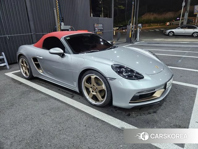 Porsche 718 Boxster 2022 Серебряный из Кореи, фото 3