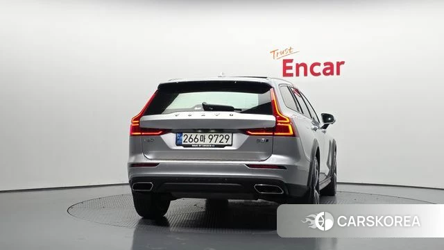Volvo V60 Cross-Country 2nd Generation id 4929905 из Кореи 23