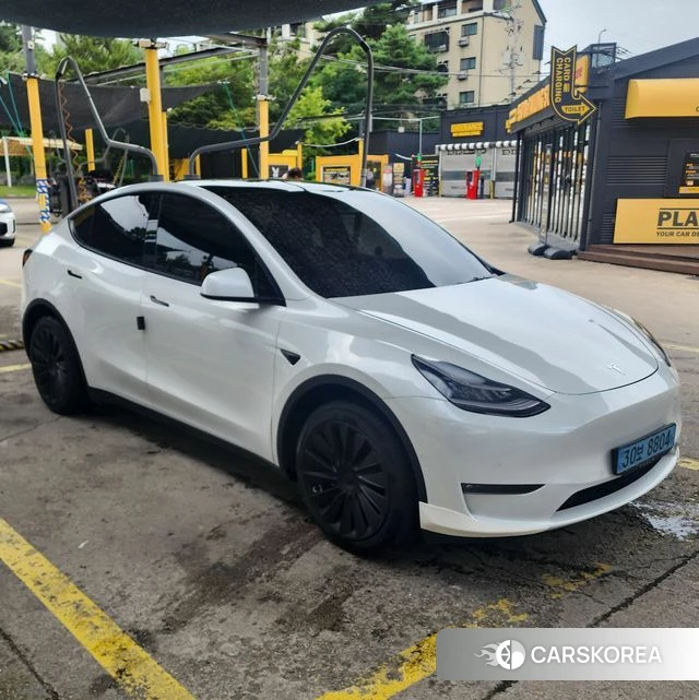Tesla Model Y 2021 Белый из Кореи, фото 3