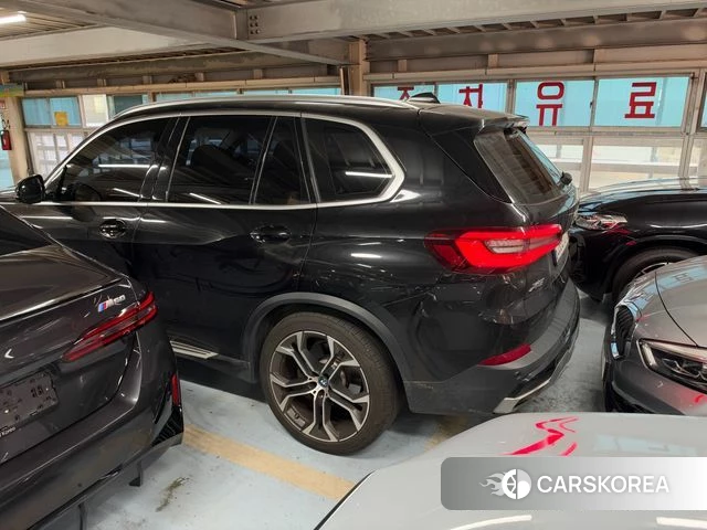BMW X5 (G05) 2022 Черный из Кореи, фото 3