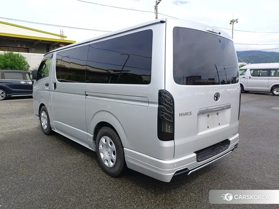 Toyota HiAce Van 2020 из Японии, фото 3