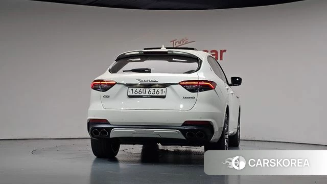 Maserati Levante id 4966827 из Кореи 23
