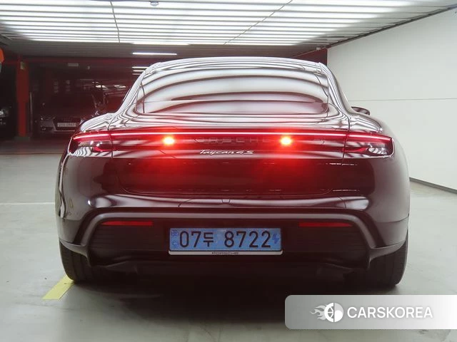Porsche Taycan 2025 Черный из Кореи, фото 3