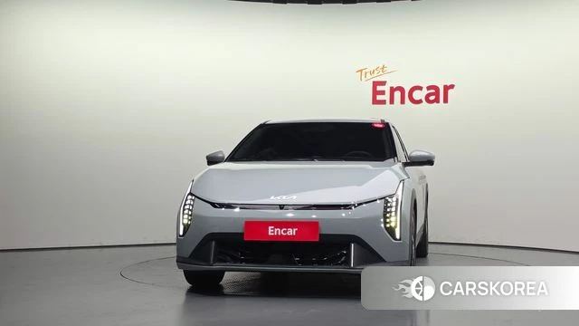Kia EV4 id 4879395 из Кореи 23