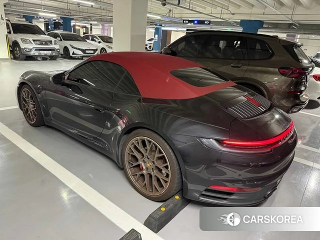 Porsche 911(992) id 4470718 из Кореи 3