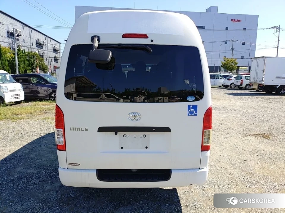 Toyota HiAce Van 2018 из Японии, фото 3