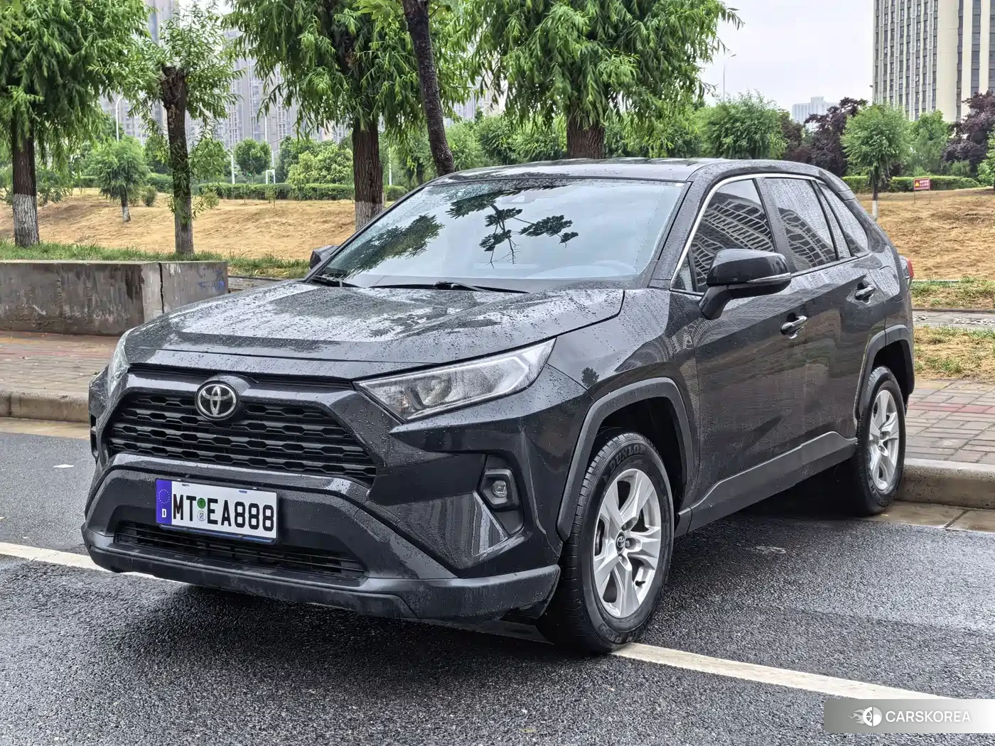 Toyota RAV4 2025 Черный из Китая, фото 6