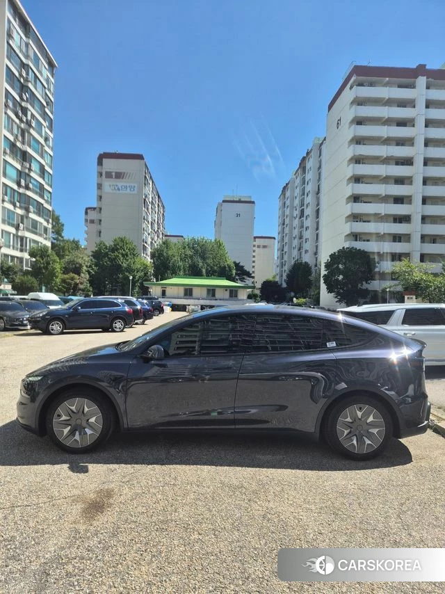 Tesla Model Y 2026 Серый из Кореи, фото 3