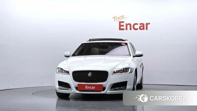 Jaguar XF (X260) id 5048701 из Кореи 23
