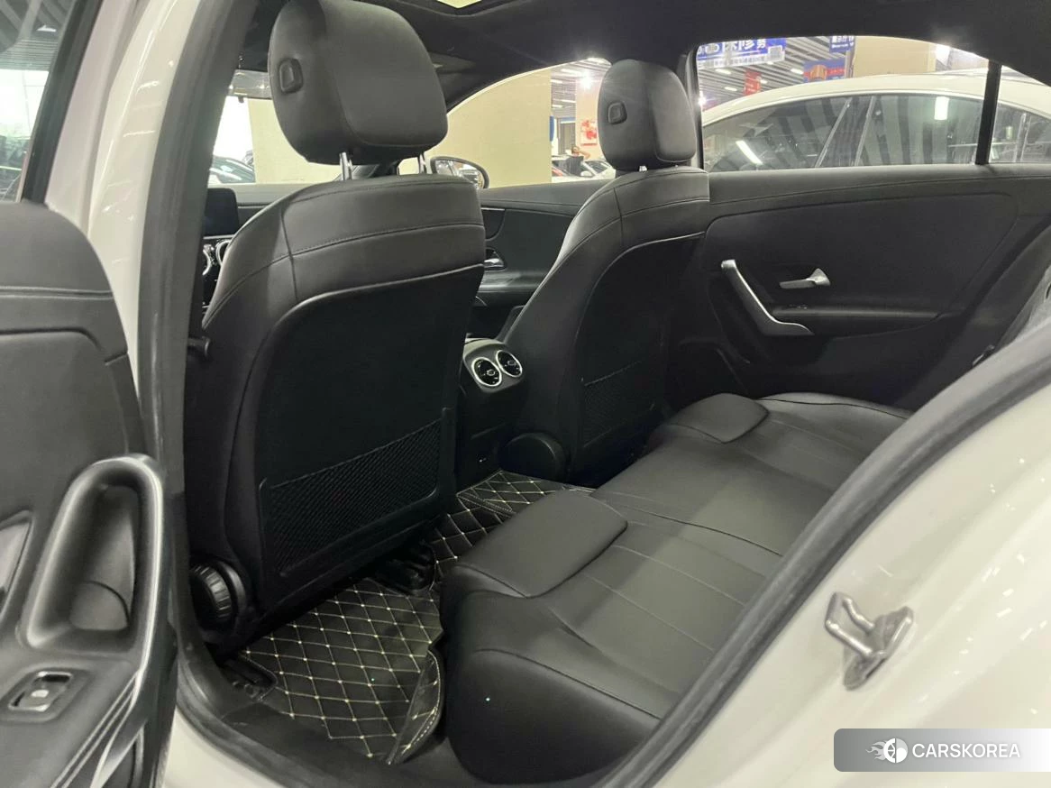 Mercedes-Benz A-Class 2021 Белый из Китая, фото 4