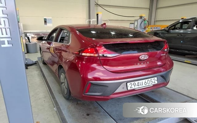 Hyundai The New Ionic Hybrid 2019 Красный из Кореи, фото 5