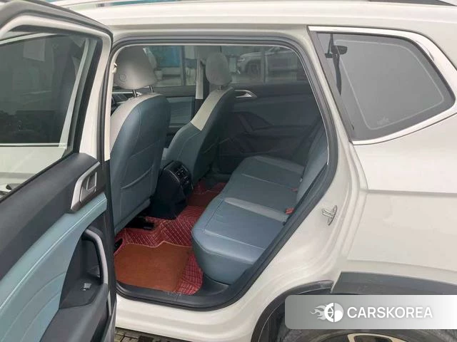 Volkswagen Tharu 2025 Белый из Китая, фото 4