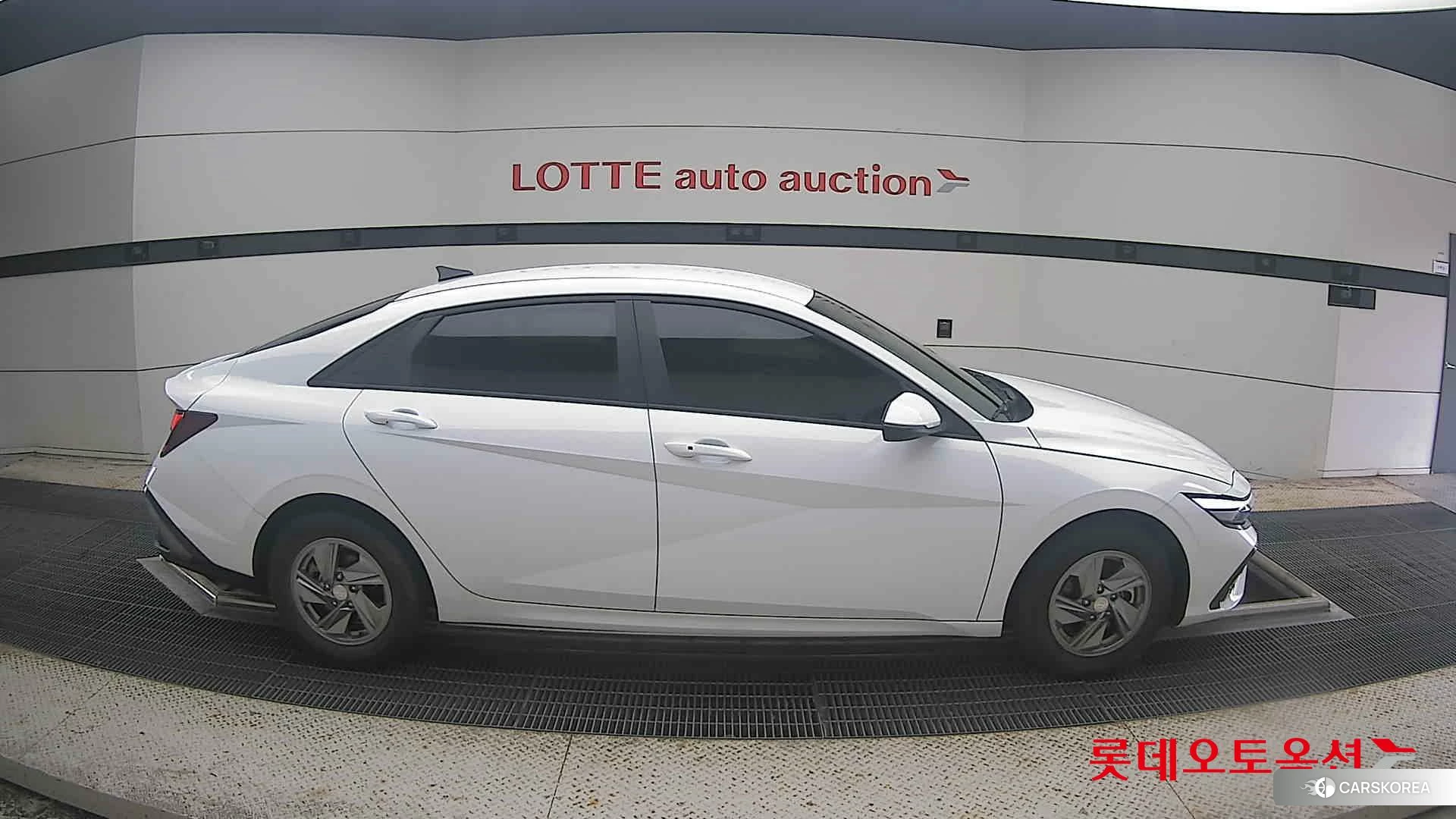 Hyundai Avante id 4984595 из Кореи 23