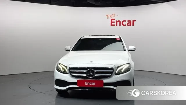 Mercedes-Benz E-Class W213 id 3578419 из Кореи 13