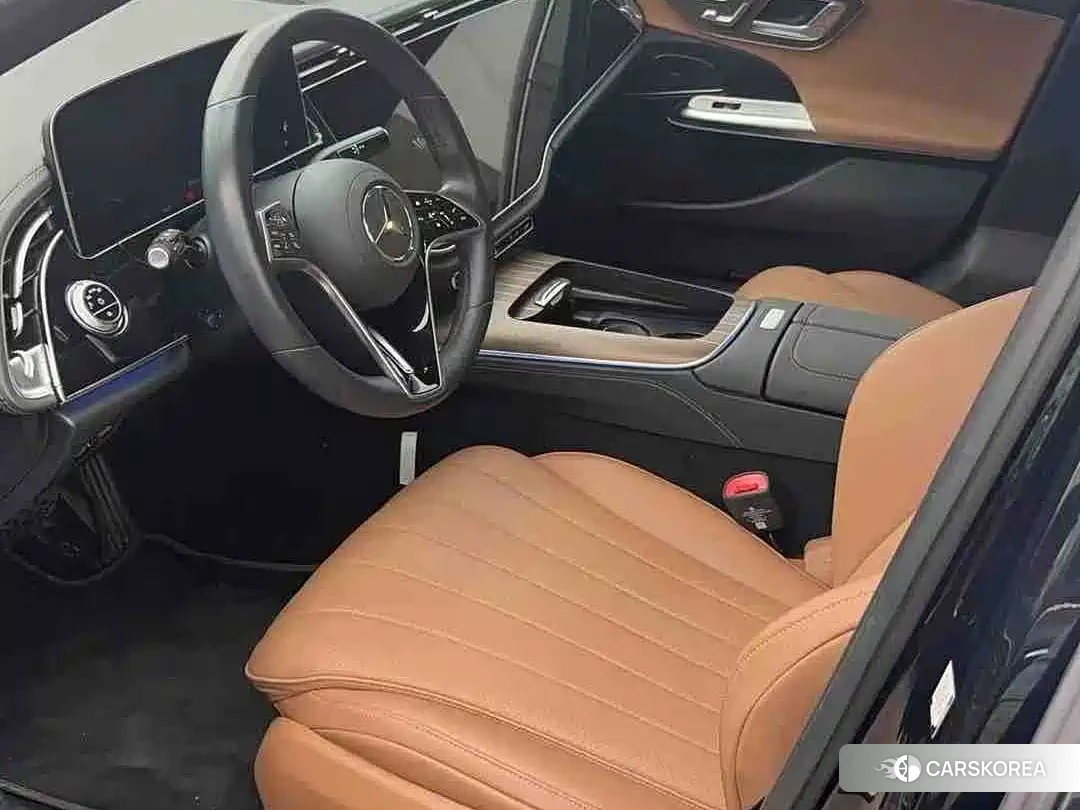 Mercedes-Benz E-Class 2025 Черный из Китая, фото 3