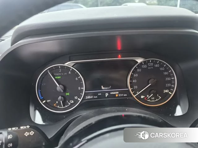 Nissan X-Trail 2024 Серебристо-серый из Китая, фото 3