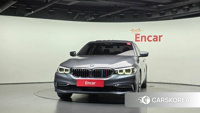 BMW 5 Series (G30) id 5048552 из Кореи 23