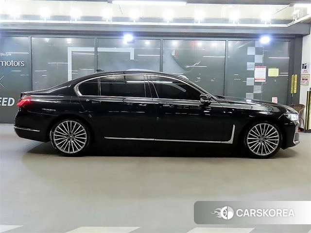BMW 7 Series (G11) id 4987902 из Кореи 13